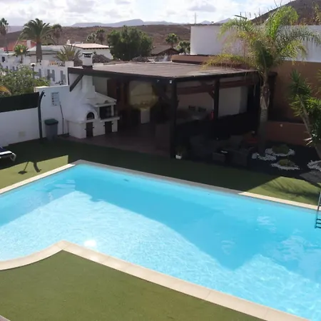 Ecológica Familiar De Lujo Villa La Oliva